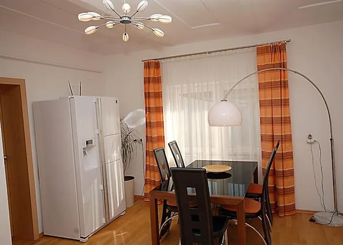 Příjemné Místo Pro Odpočinek S Bazeném Villa